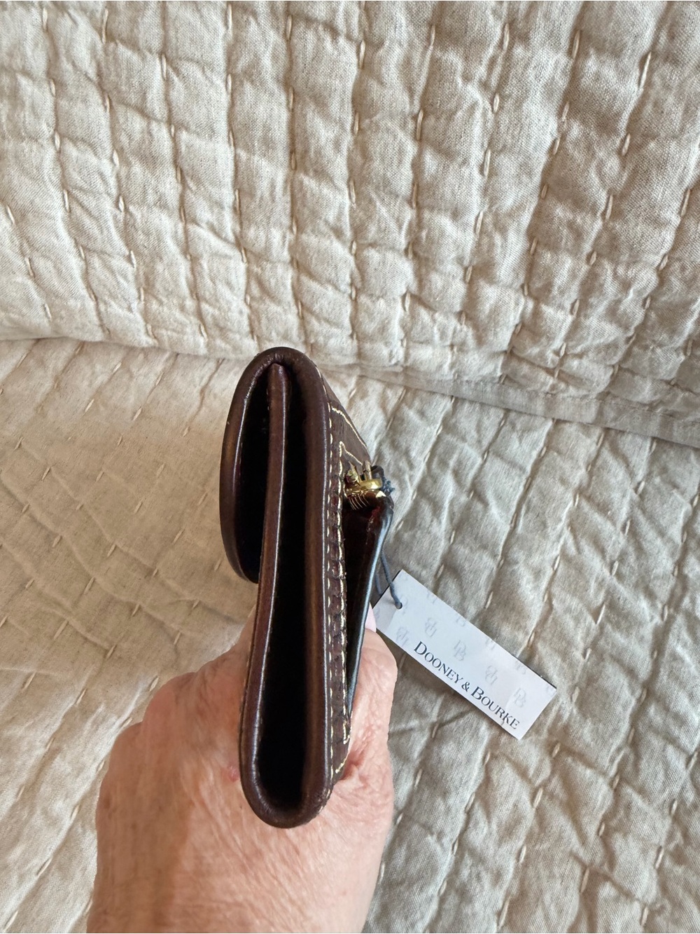Dooney & Bourke NWT Brown Lizard Embossed Leather Wallet - Picture 5 of 7